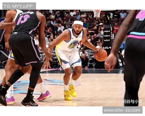 穆迪首发表现亮眼23分钟内贡献14分三分球命中率提升助力球队