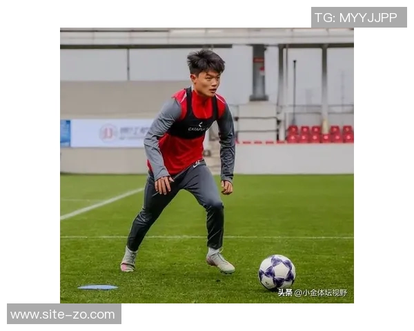 小伙子杨希在U23亚洲杯中表现出色抢断次数位列第二继续成长中